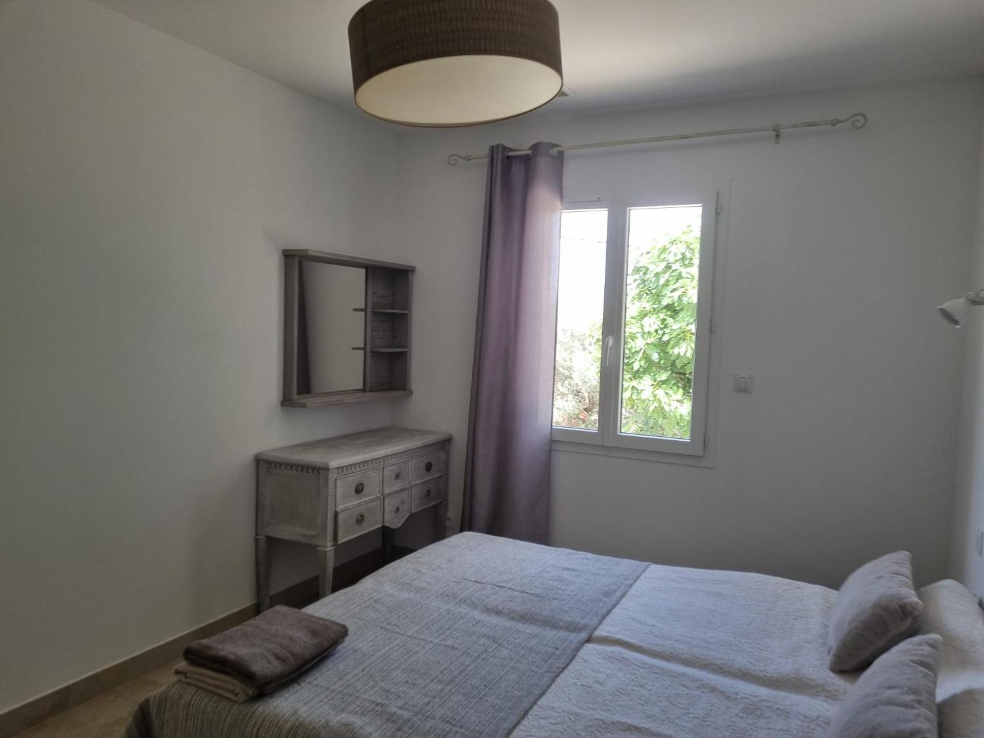 Villa Au Fil De Soi Saint-Julien-de-Peyrolas Zimmer foto