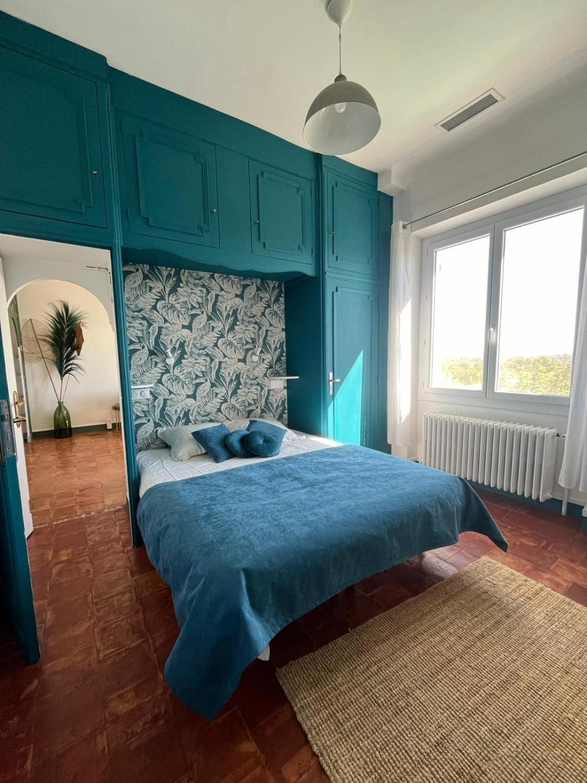 Villa Au Fil De Soi Saint-Julien-de-Peyrolas Zimmer foto