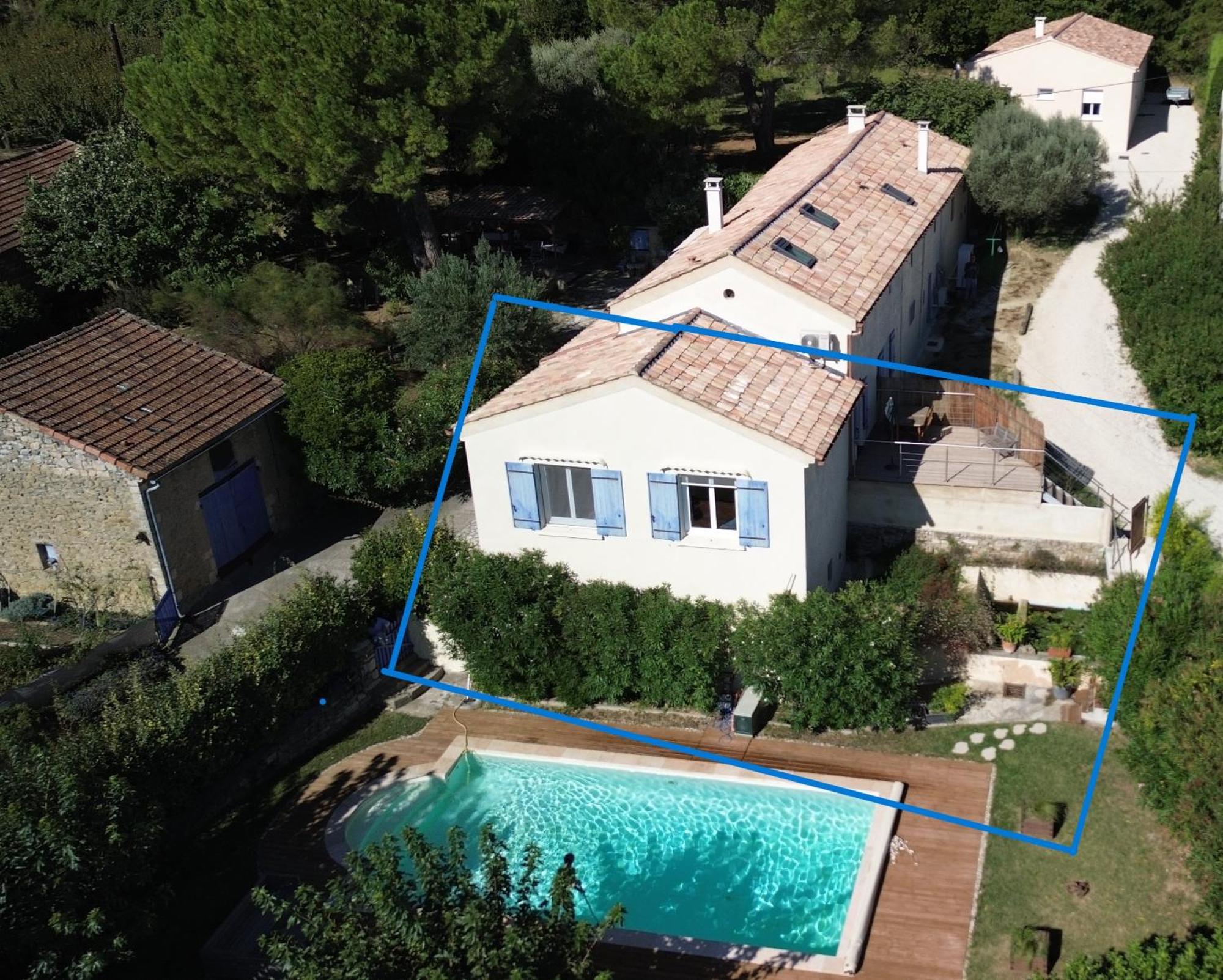 Villa Au Fil De Soi Saint-Julien-de-Peyrolas Zimmer foto